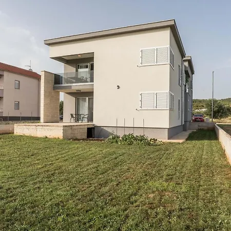 Luxury D Guest house