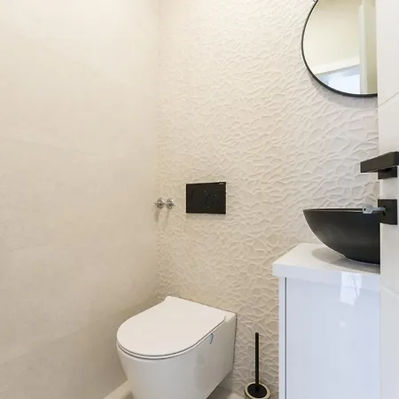 Luxury D Bibinje