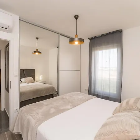 Guest house Luxury D *
