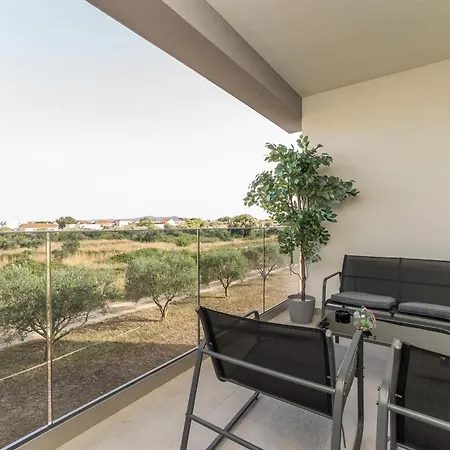 Luxury D 4* Bibinje