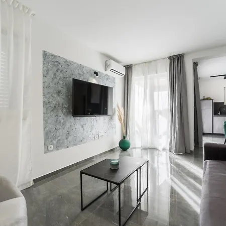 Luxury D Guest house