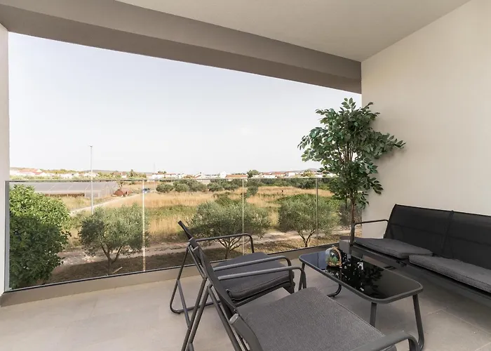 Luxury D Penzion Bibinje