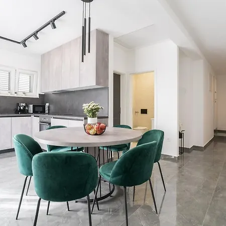 Luxury D Pensjonat Bibinje