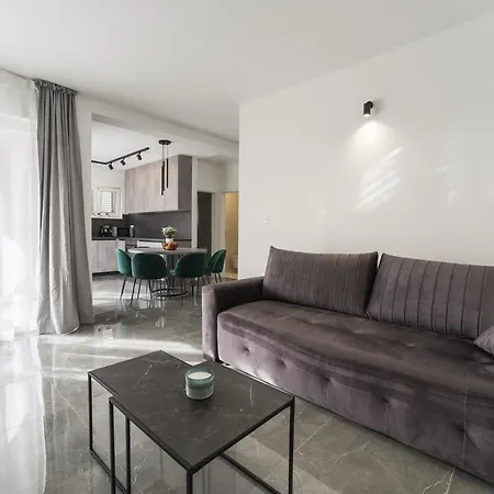 Luxury D Guest house Bibinje